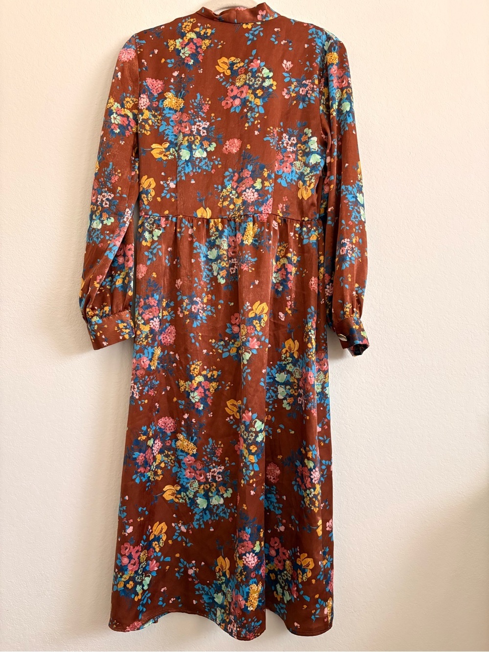 Zara Basic Floral Brown Midi Dress with Tie Neck size S - Picture 9 of 10